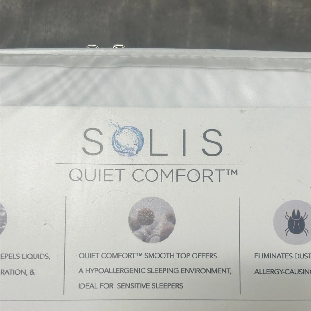 Split head King Quiet Comfort Mattress Protector - White NEW